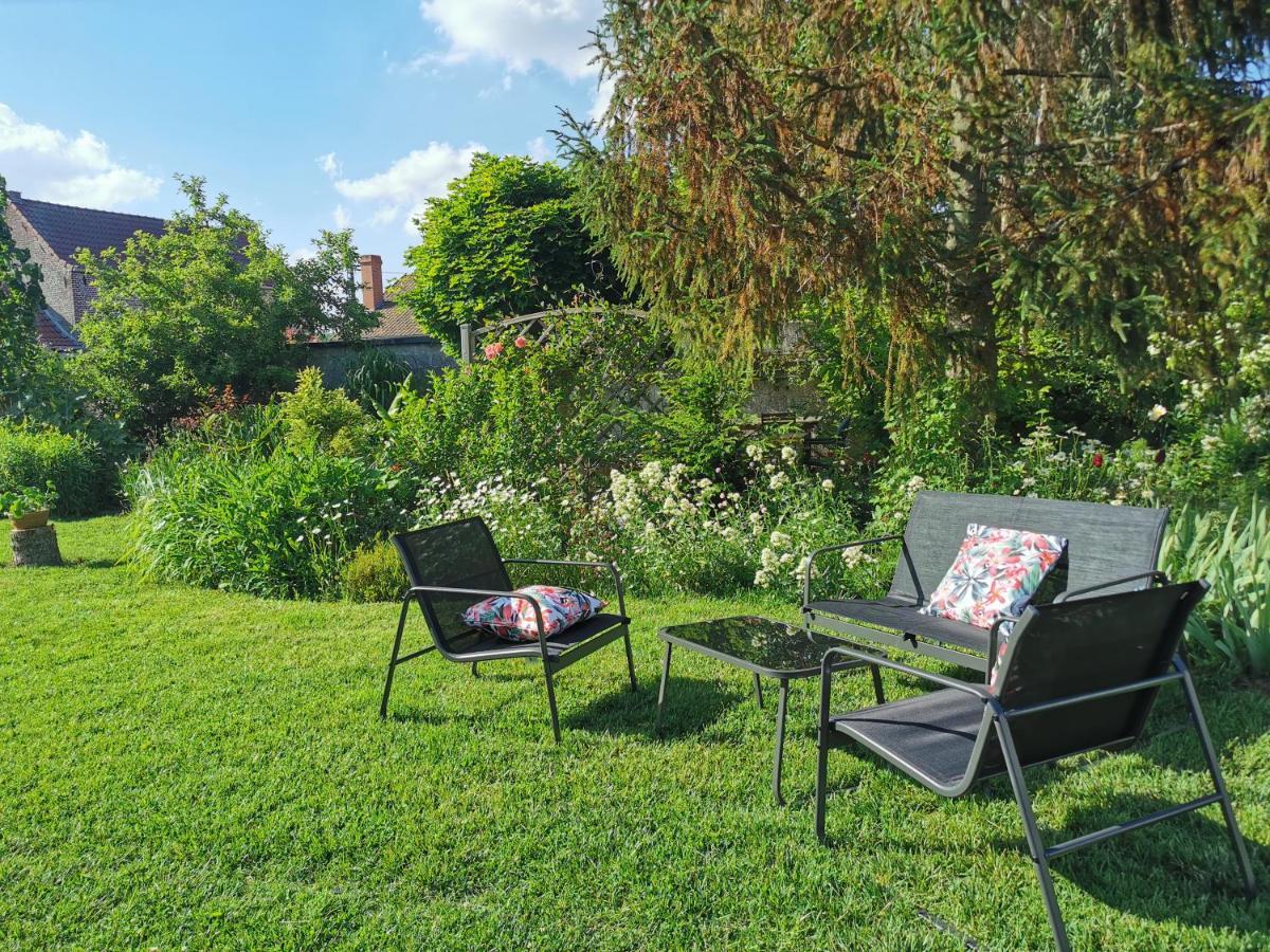 Bed and Breakfast La Coticia Coutiches Екстер'єр фото
