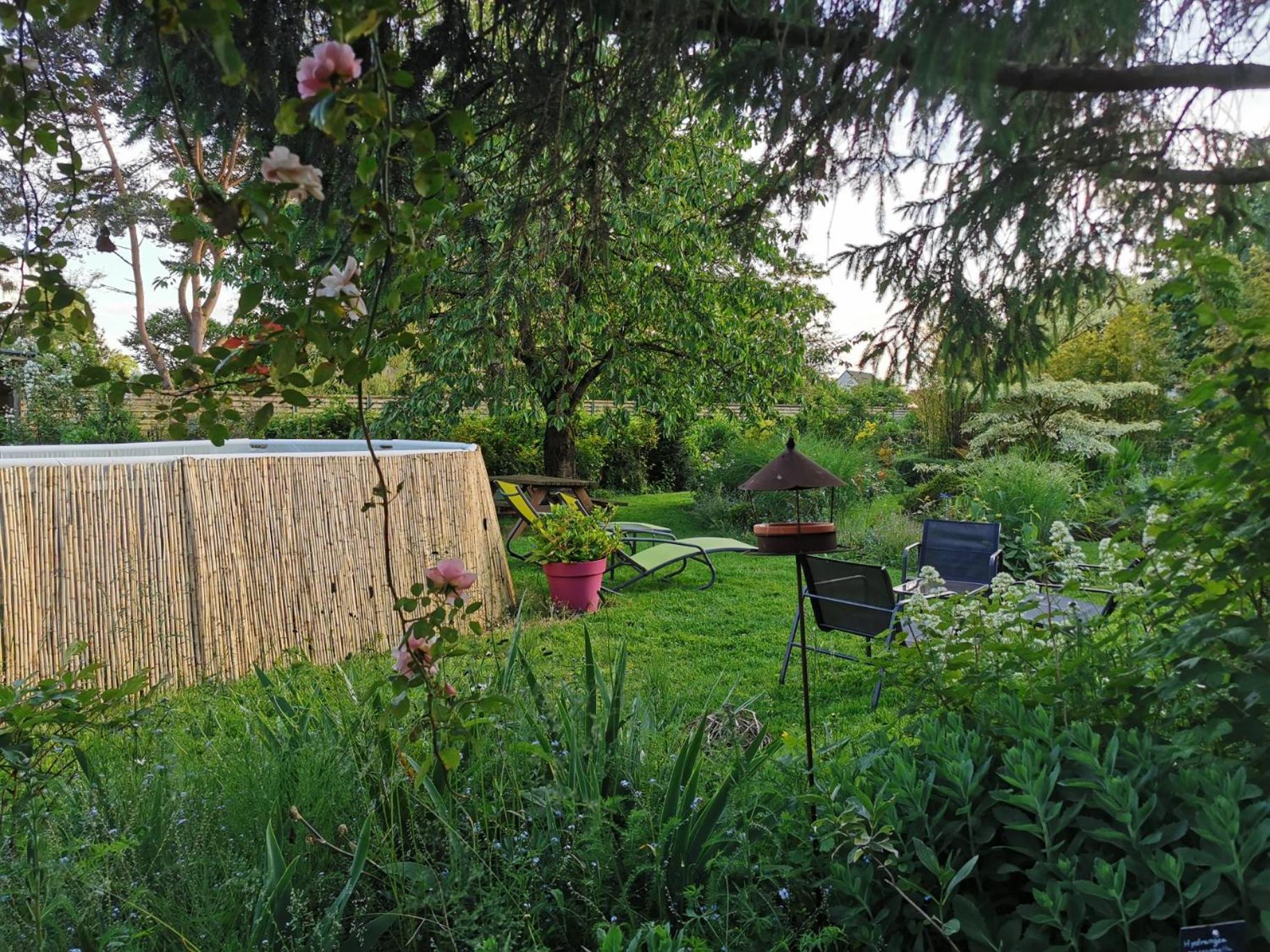 Bed and Breakfast La Coticia Coutiches Екстер'єр фото